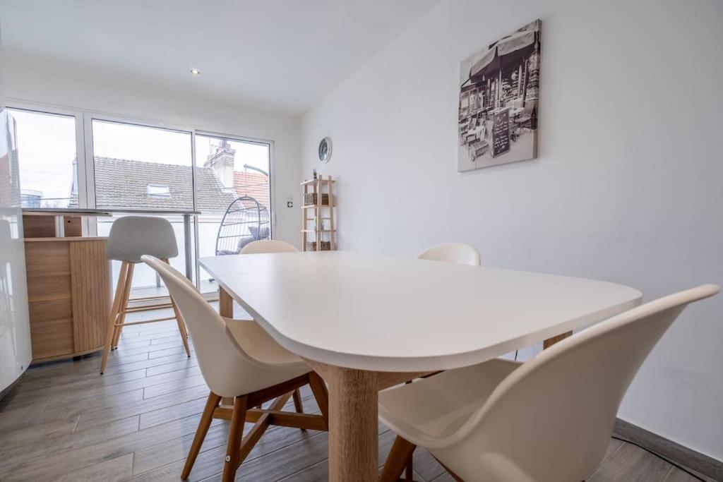 Le Trianon - Parking Prive Apartment Reims Bagian luar foto