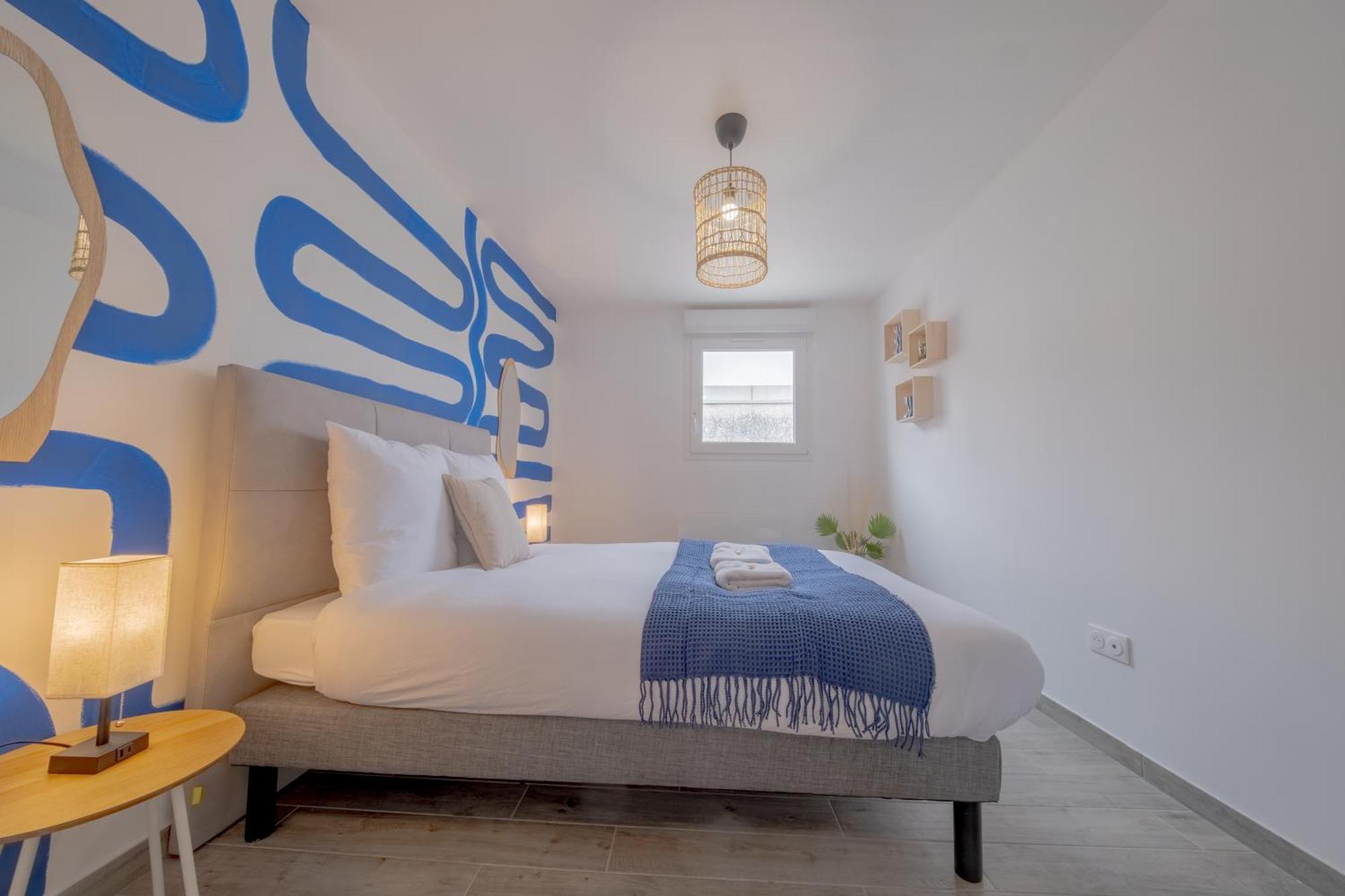 Le Trianon - Parking Prive Apartment Reims Bagian luar foto