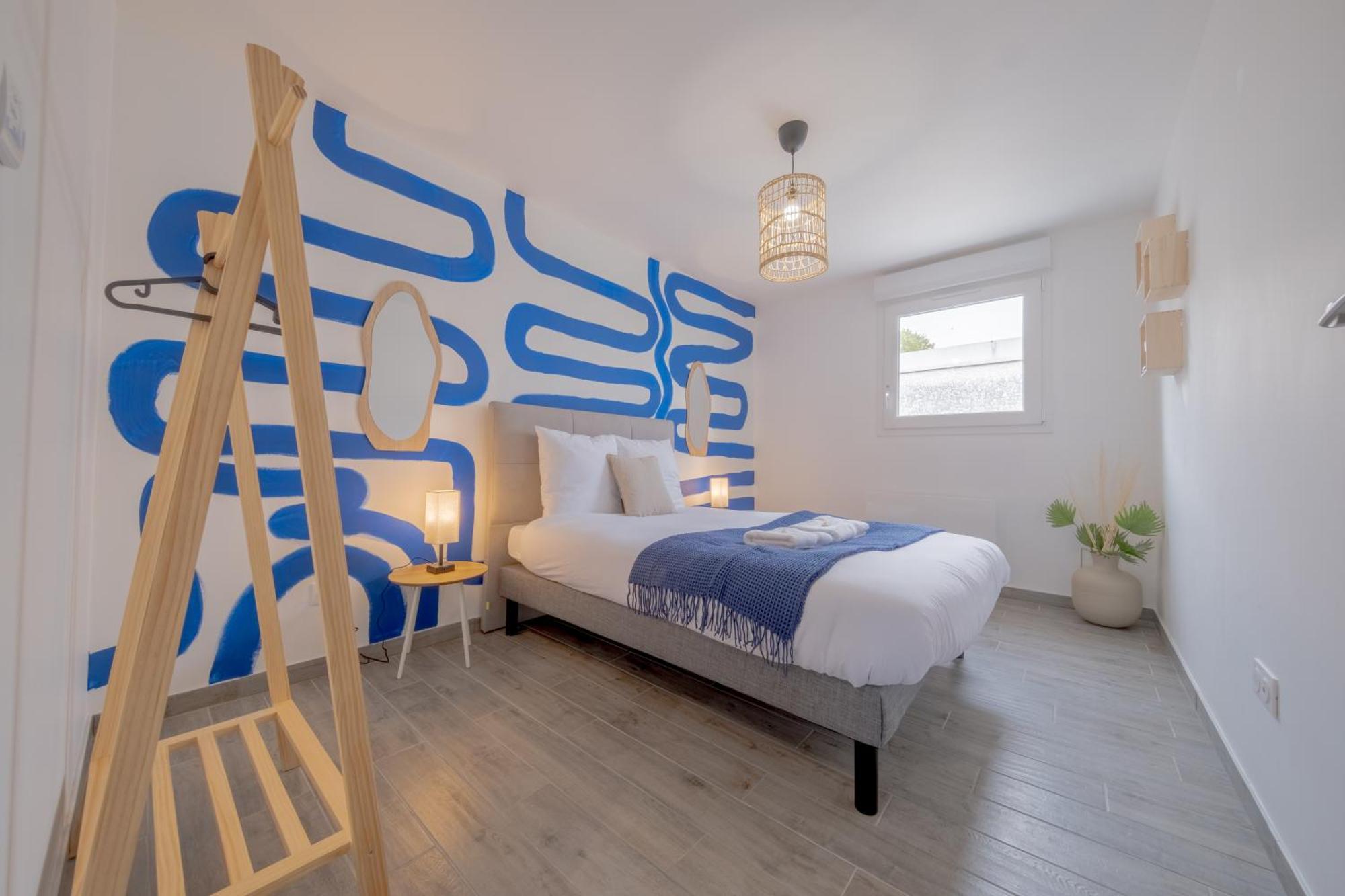 Le Trianon - Parking Prive Apartment Reims Bagian luar foto