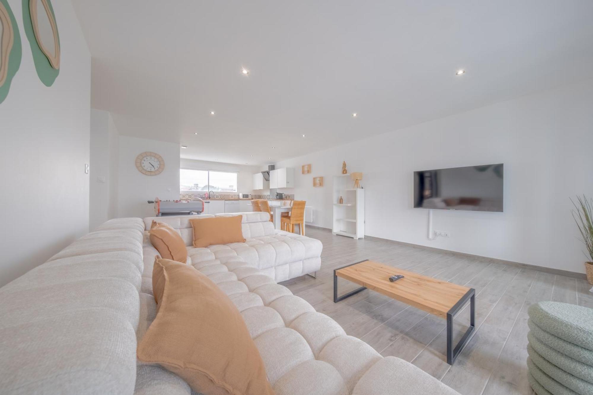 Le Trianon - Parking Prive Apartment Reims Bagian luar foto